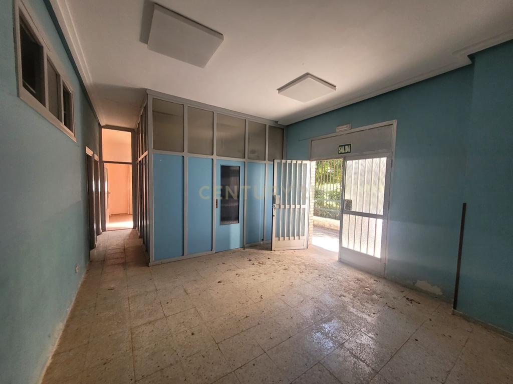 undefined - Image 13