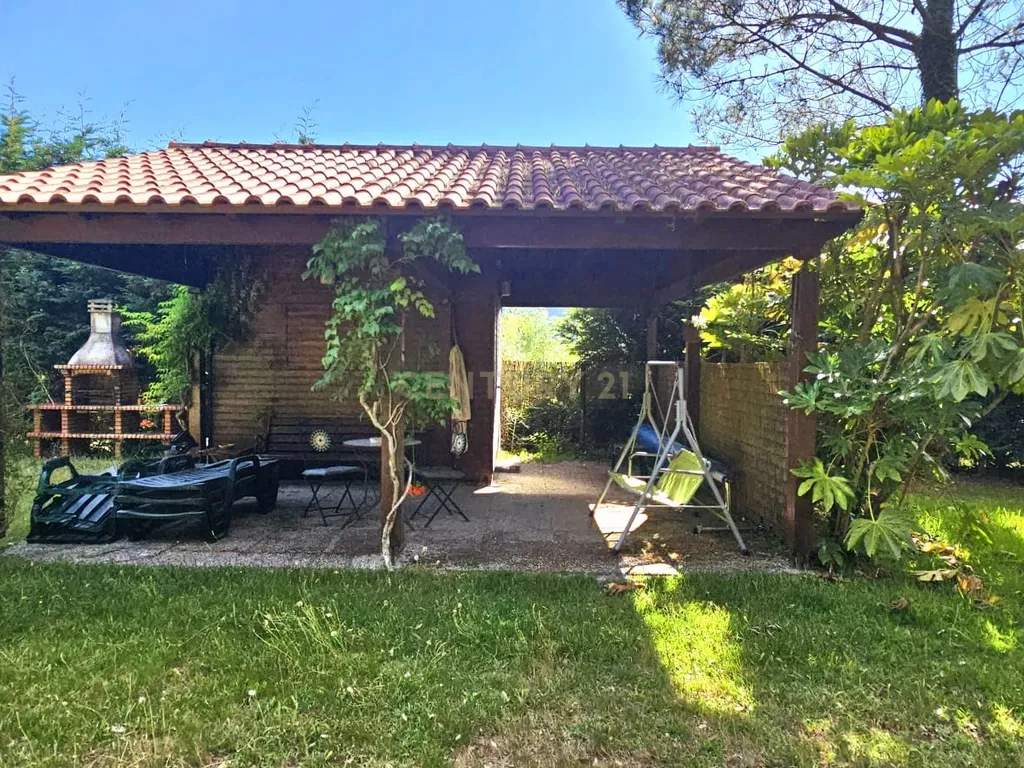 Moradia com quatro quartos com piscina em Romarigães Paredes de Coura - Image 36