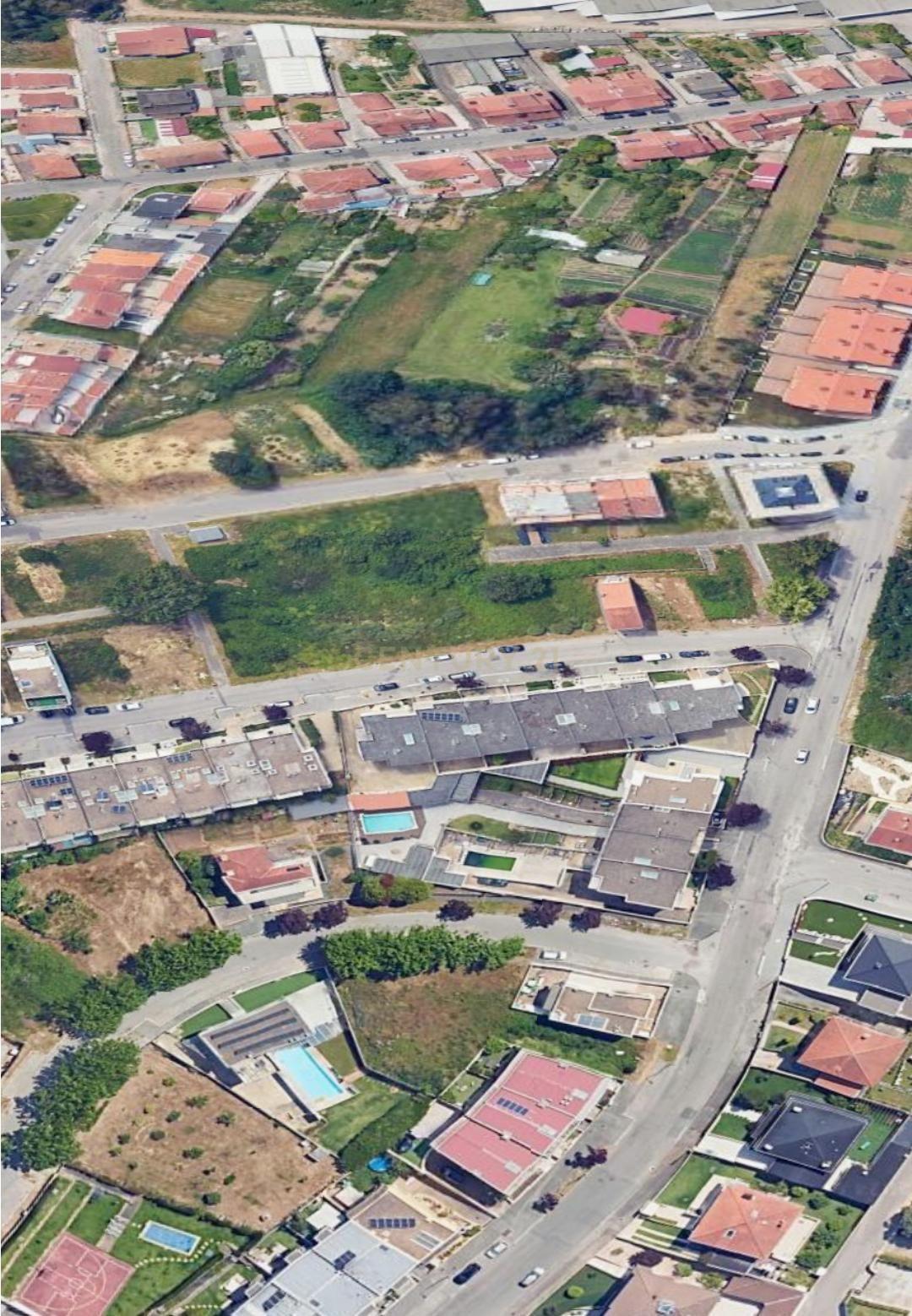 Land for sale in Vila Nova de Gaia, Portugal — €110,000