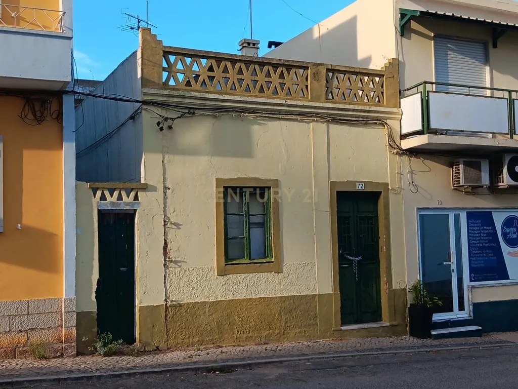 Moradia na Penha em Faro com Projeto Aprovado para reabilitação - Image 4