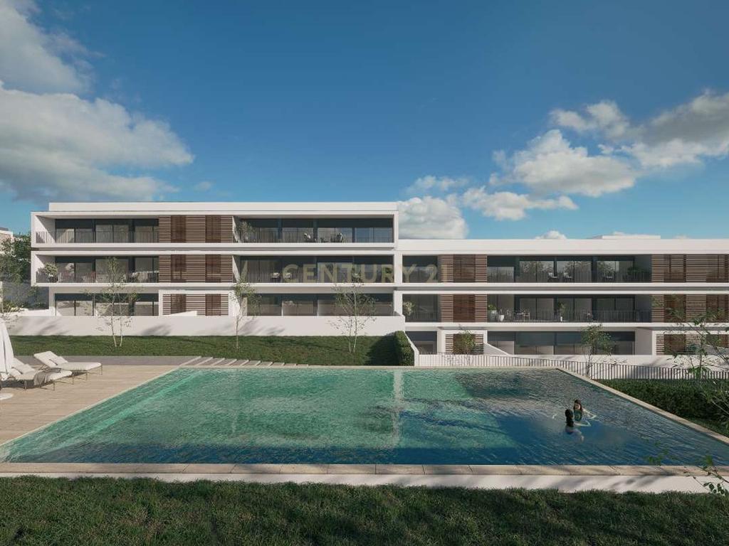Apartamento T2 em Gondomar, com piscina - Image 1