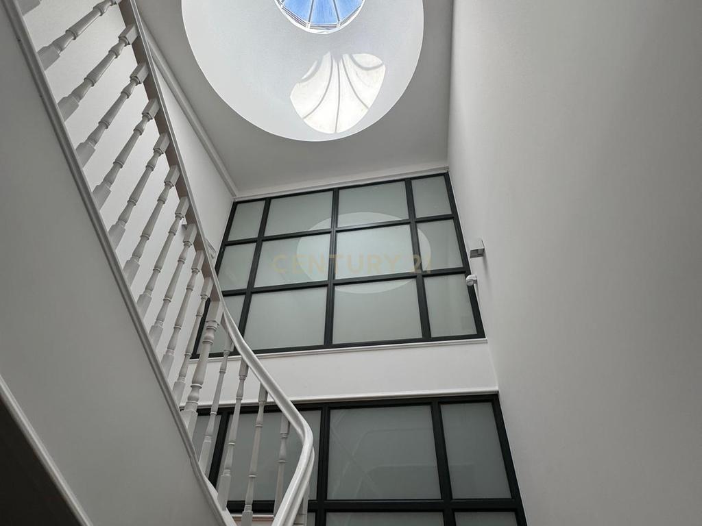 Apartamento T0 + 1 com Terraço | Bonjardim | Porto - Image 13