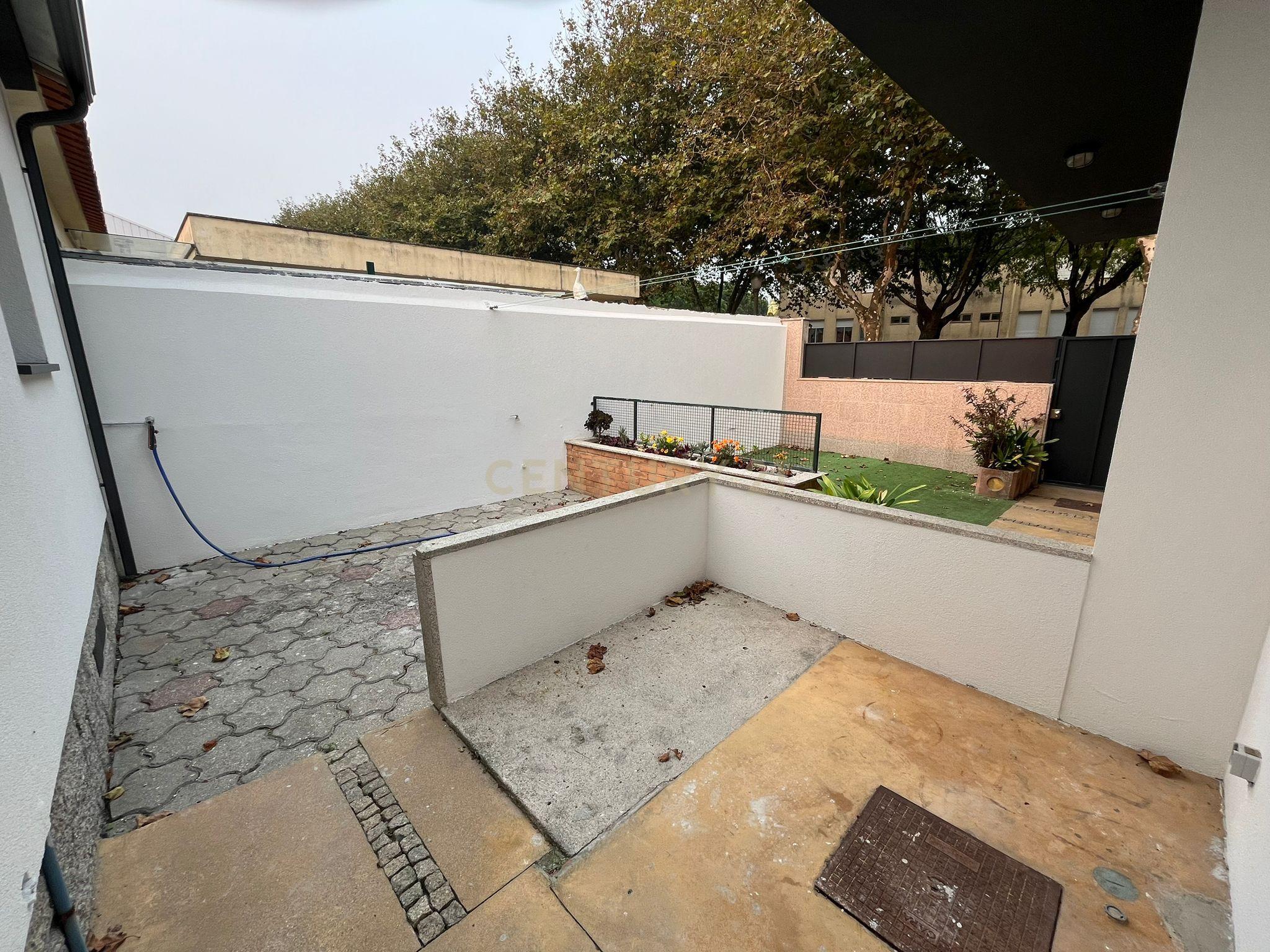 Moradia T3 em Esposende de SETEMBRO-JULHO - Image 18