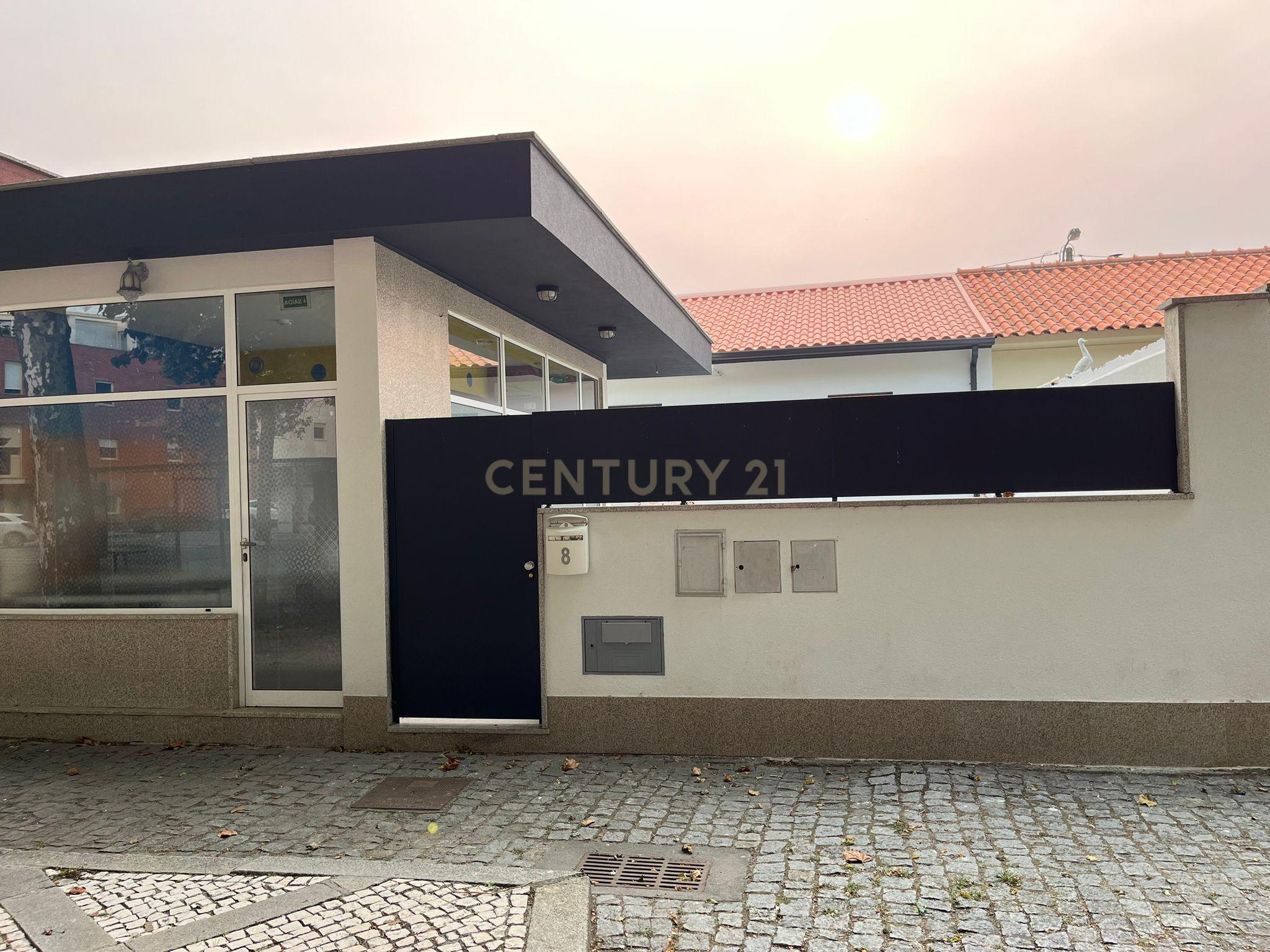 Moradia T3 em Esposende de SETEMBRO-JULHO - Image 22
