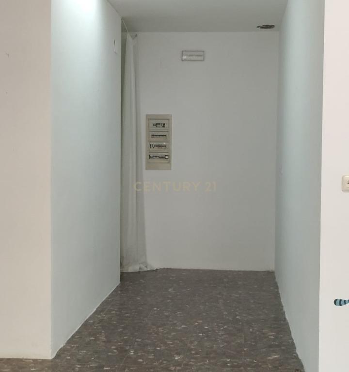 - Image 14