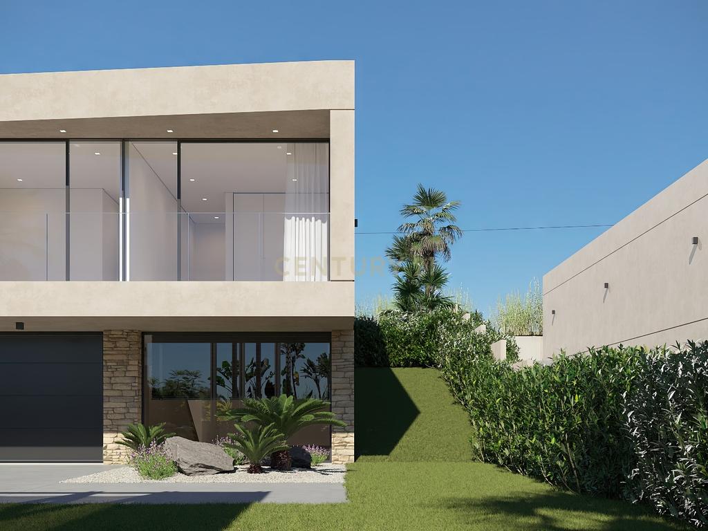 Moradia T4 inserida em Lote com 640m2 no Barril, Encarnação - Image 16