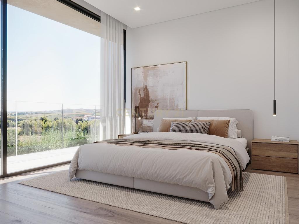 Moradia T4 inserida em Lote com 640m2 no Barril, Encarnação - Image 41