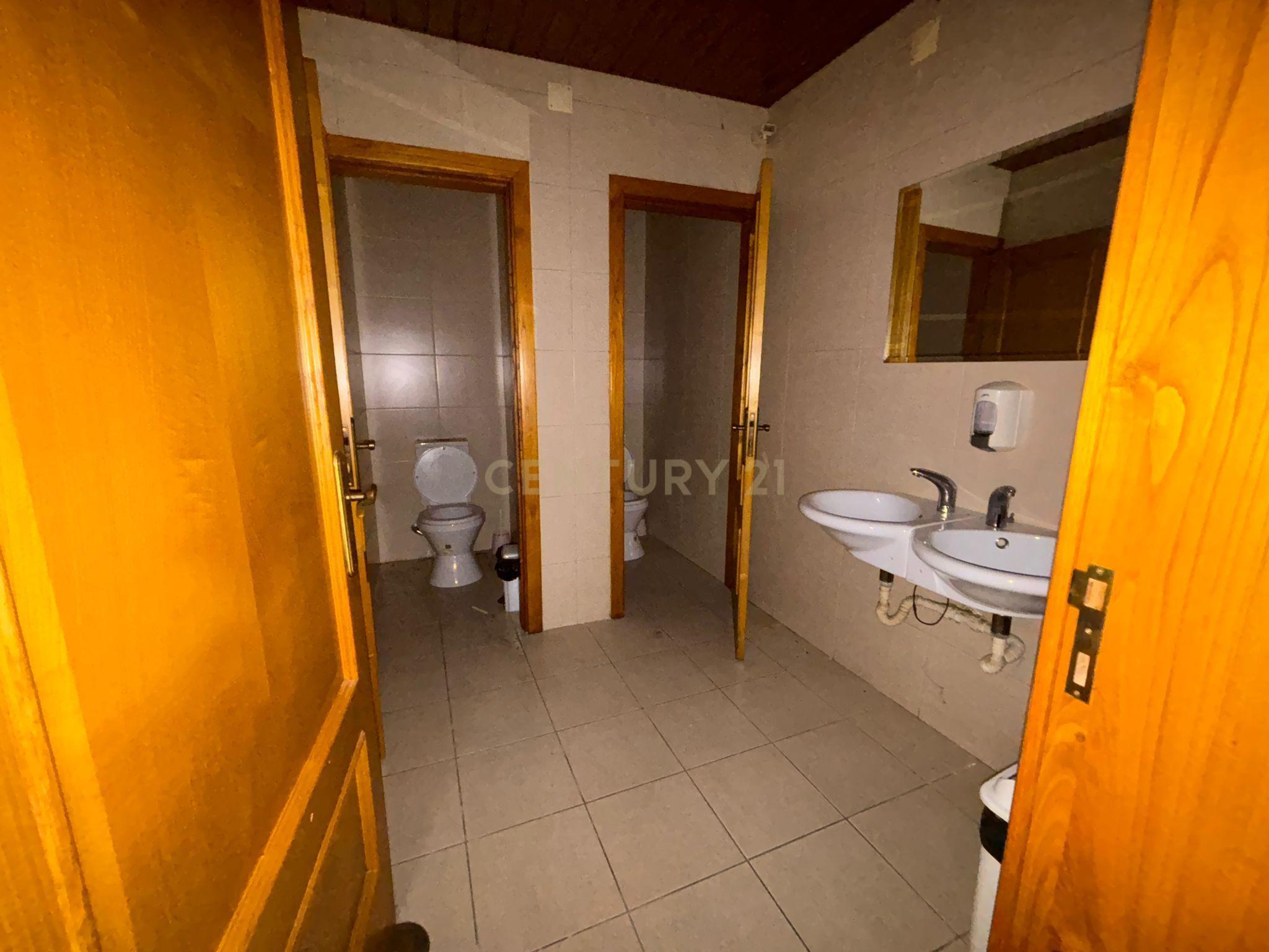 Quinta em Vale De Madeiro - Image 23