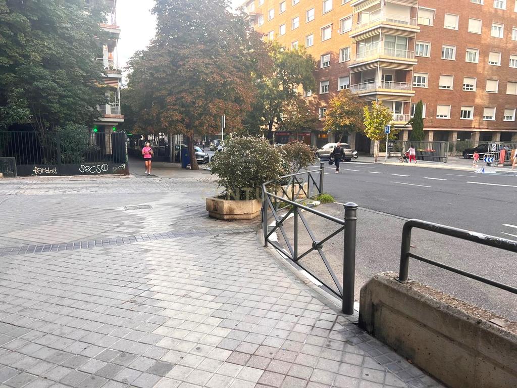 undefined - Image 9
