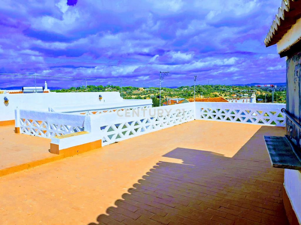 Oportunidade Única: Restaurante Histórico no Coração do Algarve - Image 7
