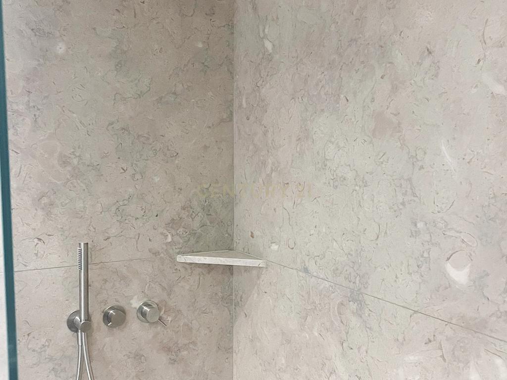 Luxuoso Apartamento T1 para Arrendamento - Lisboa, Campolide - Image 19