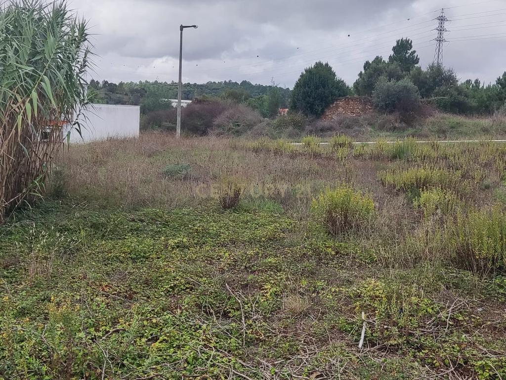 Terreno urbano com 650m2, Quinta da Mainça, Coimbra - Image 6