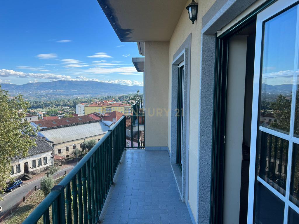 Apartamento T3 em Tortosendo, Covilhã - Image 25