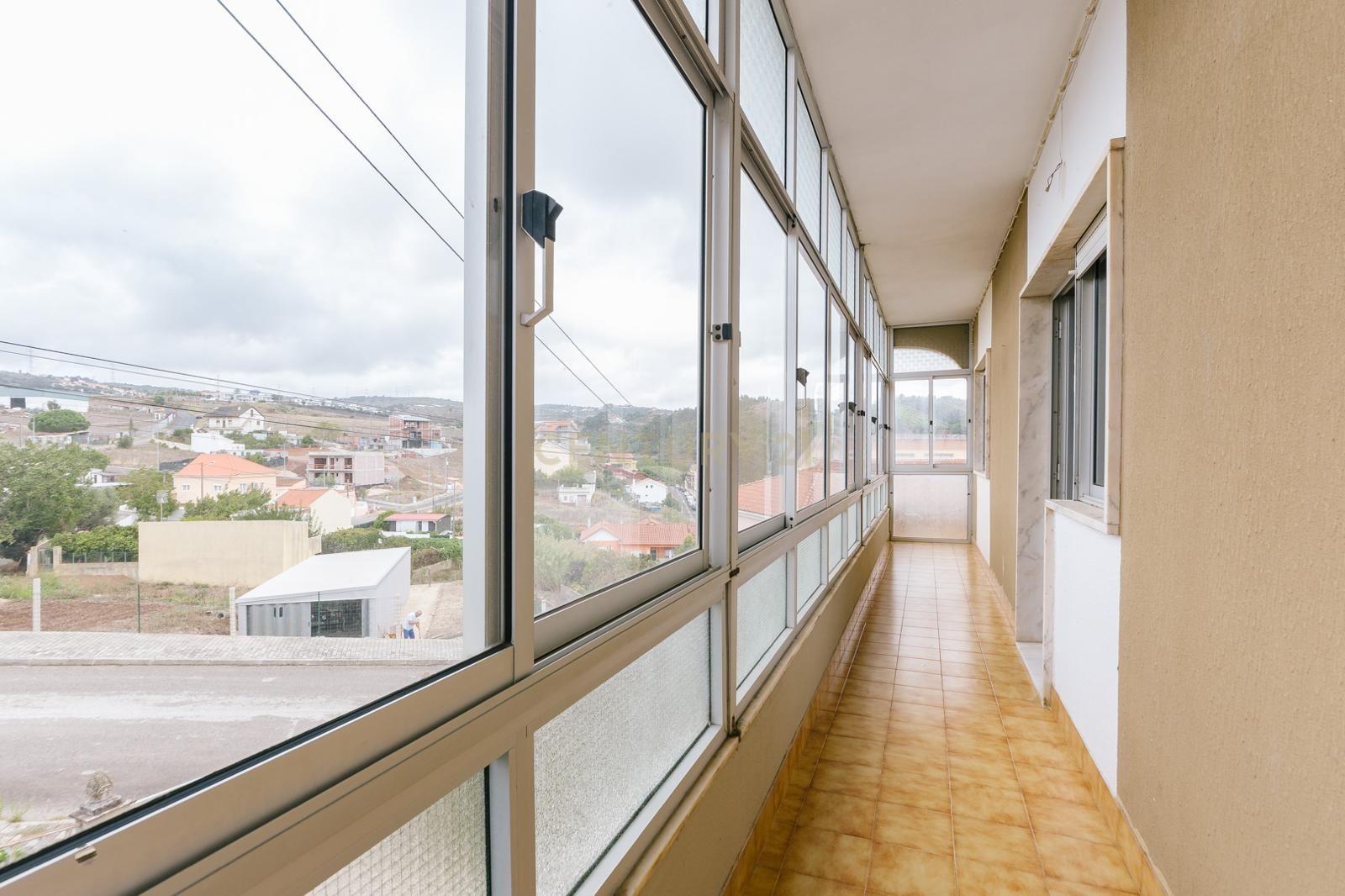 Excelente Moradia de 10 Assoalhadas, no Bairro Novo de Palhais, Loures - Image 20