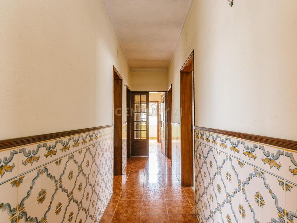 Excelente Moradia de 10 Assoalhadas, no Bairro Novo de Palhais, Loures - Image 25