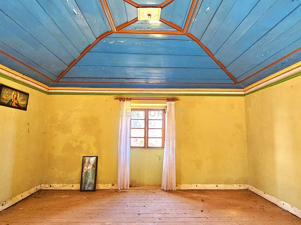 Casa para Recuperar em Barqueiros, Ideal para Investimento - Image 21