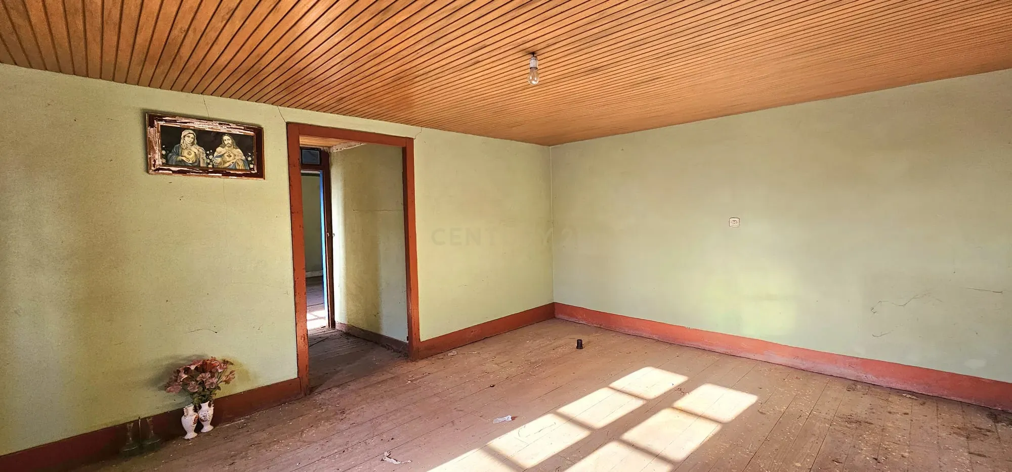 Casa para Recuperar em Braga, Ideal para Investimento - Image 19