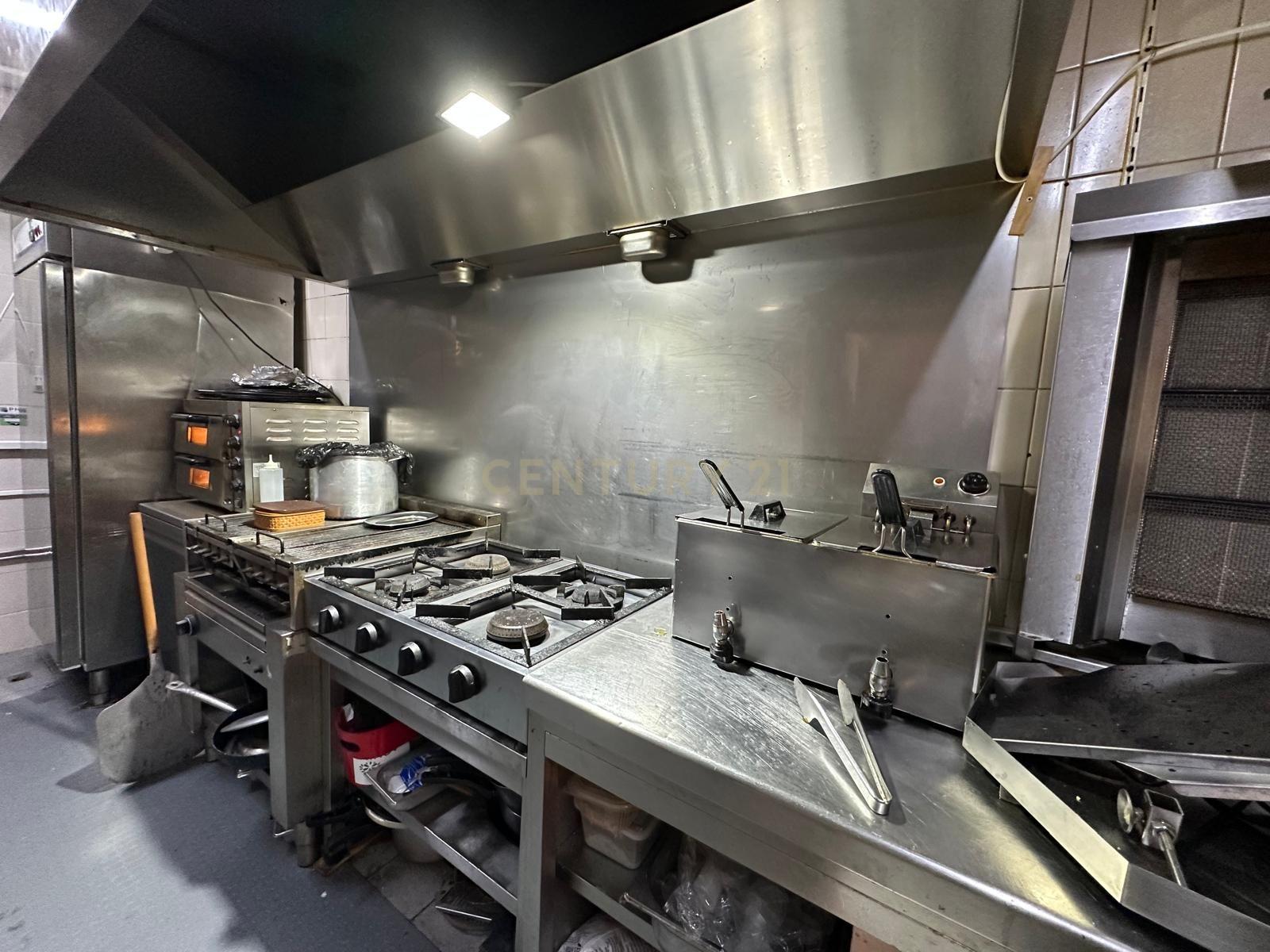 Oportunidade de Investimento: Restaurante em Brandoa para Trespasse - Image 13
