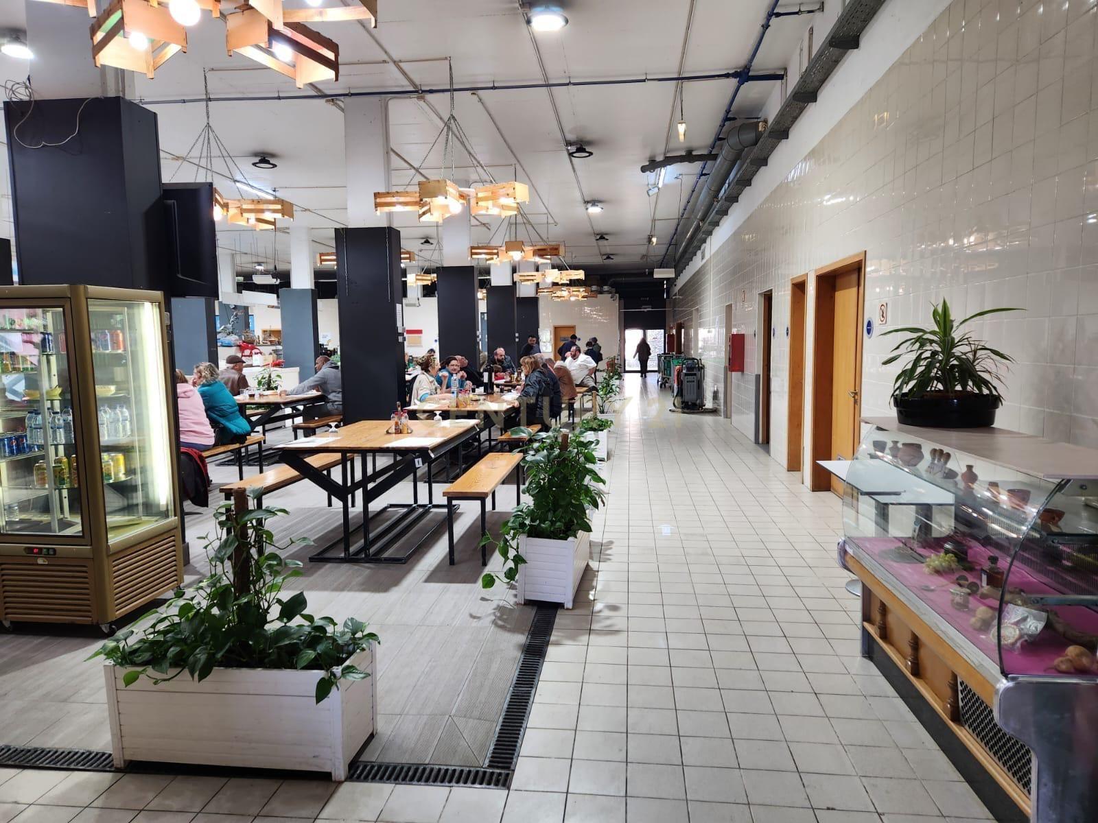 Oportunidade de Investimento: Restaurante em Brandoa para Trespasse - Image 18