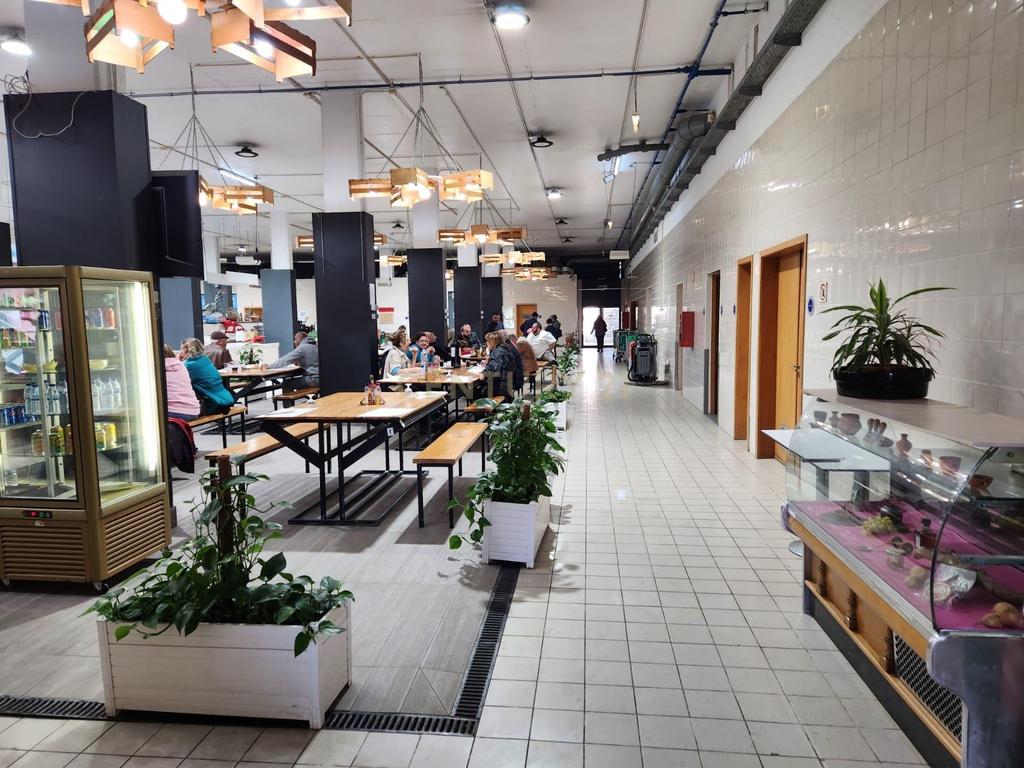 Oportunidade de Investimento: Restaurante em Brandoa para Trespasse - Image 18