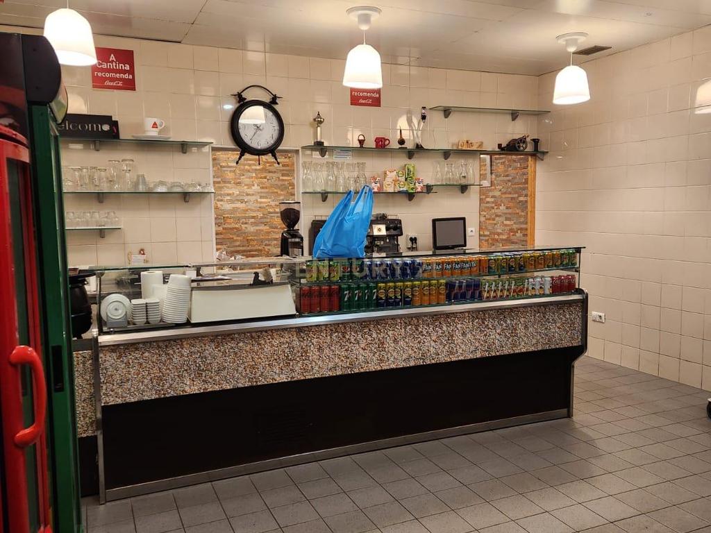 Oportunidade de Investimento: Restaurante em Brandoa para Trespasse - Image 3