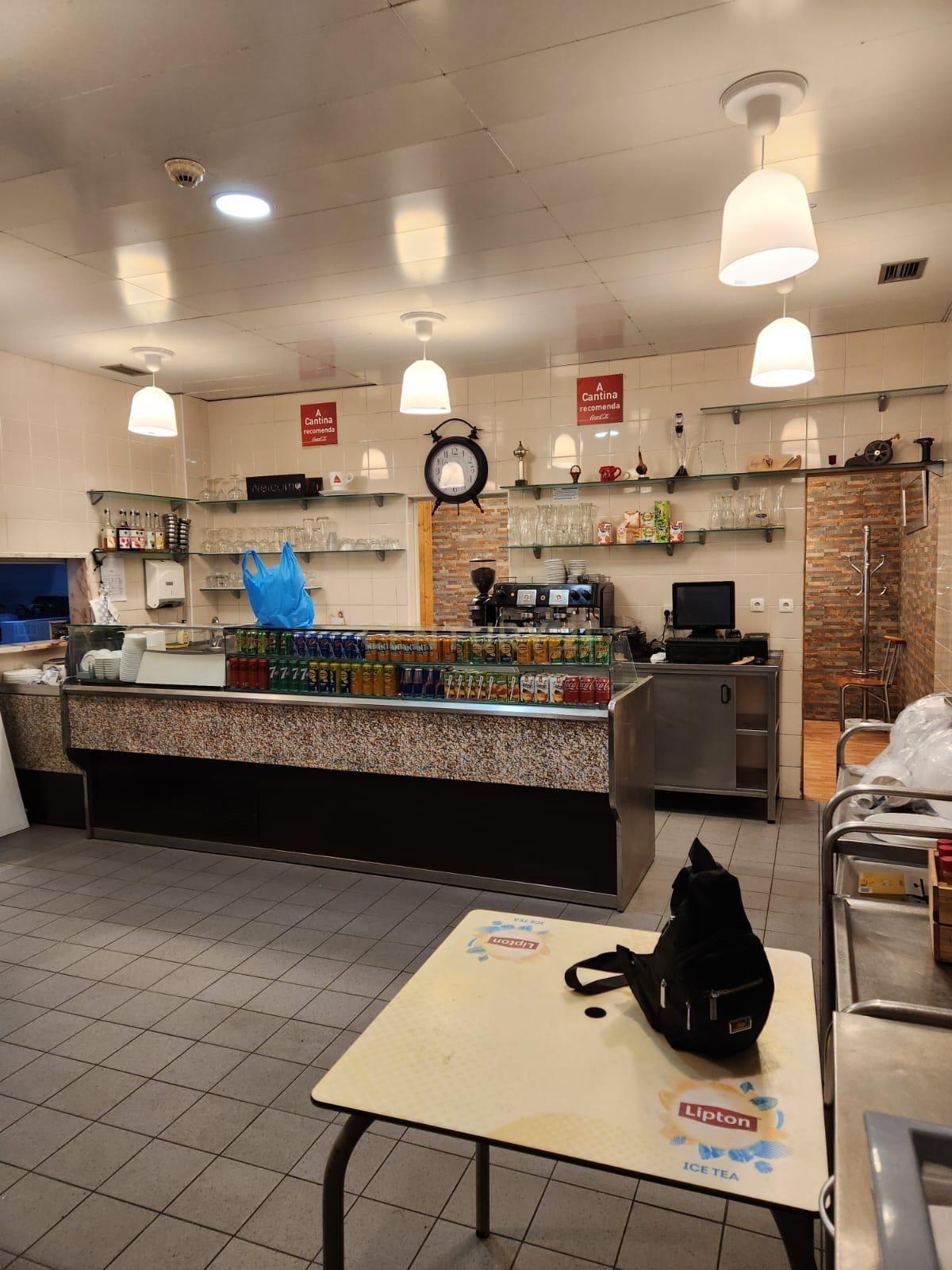 Oportunidade de Investimento: Restaurante em Brandoa para Trespasse - Image 15
