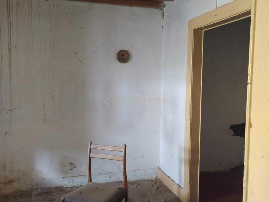 Duas Moradias em Banda em Benquerenças, Castelo Branco - Image 11
