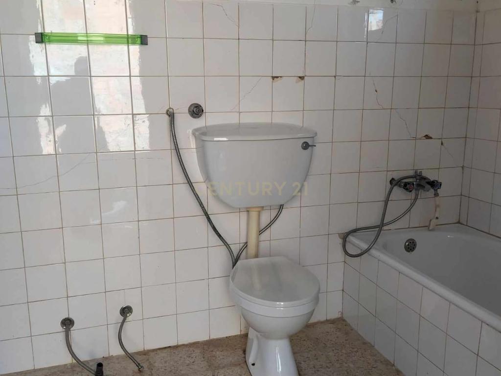 Duas Moradias em Banda em Benquerenças, Castelo Branco - Image 7