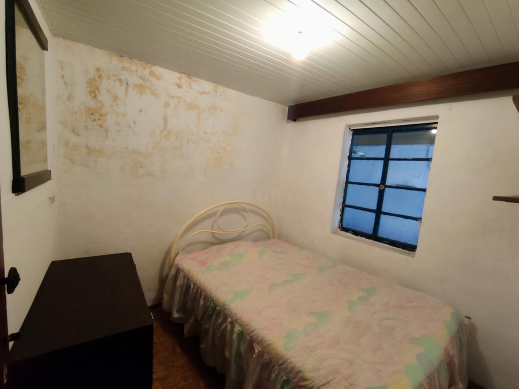 Moradia para renovação em Martim Pega, Sabugal - Image 9