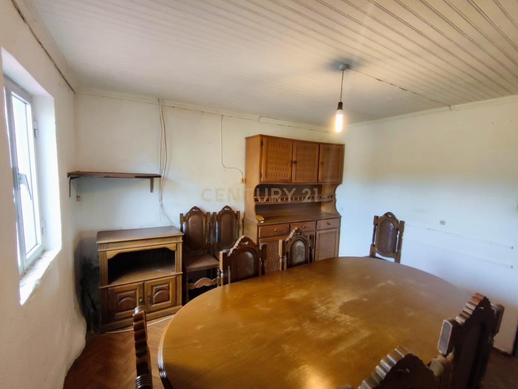 Moradia para renovação em Martim Pega, Sabugal - Image 6