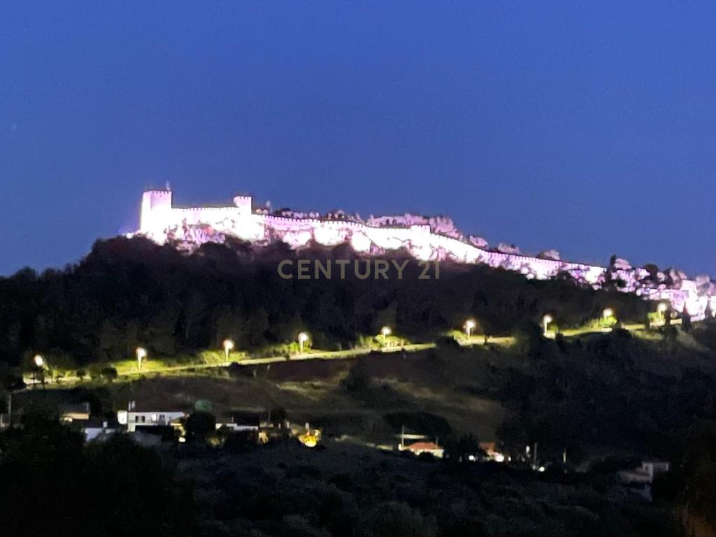 Moradia térrea T6 Serra da Azóia - Sesimbra - Image 83