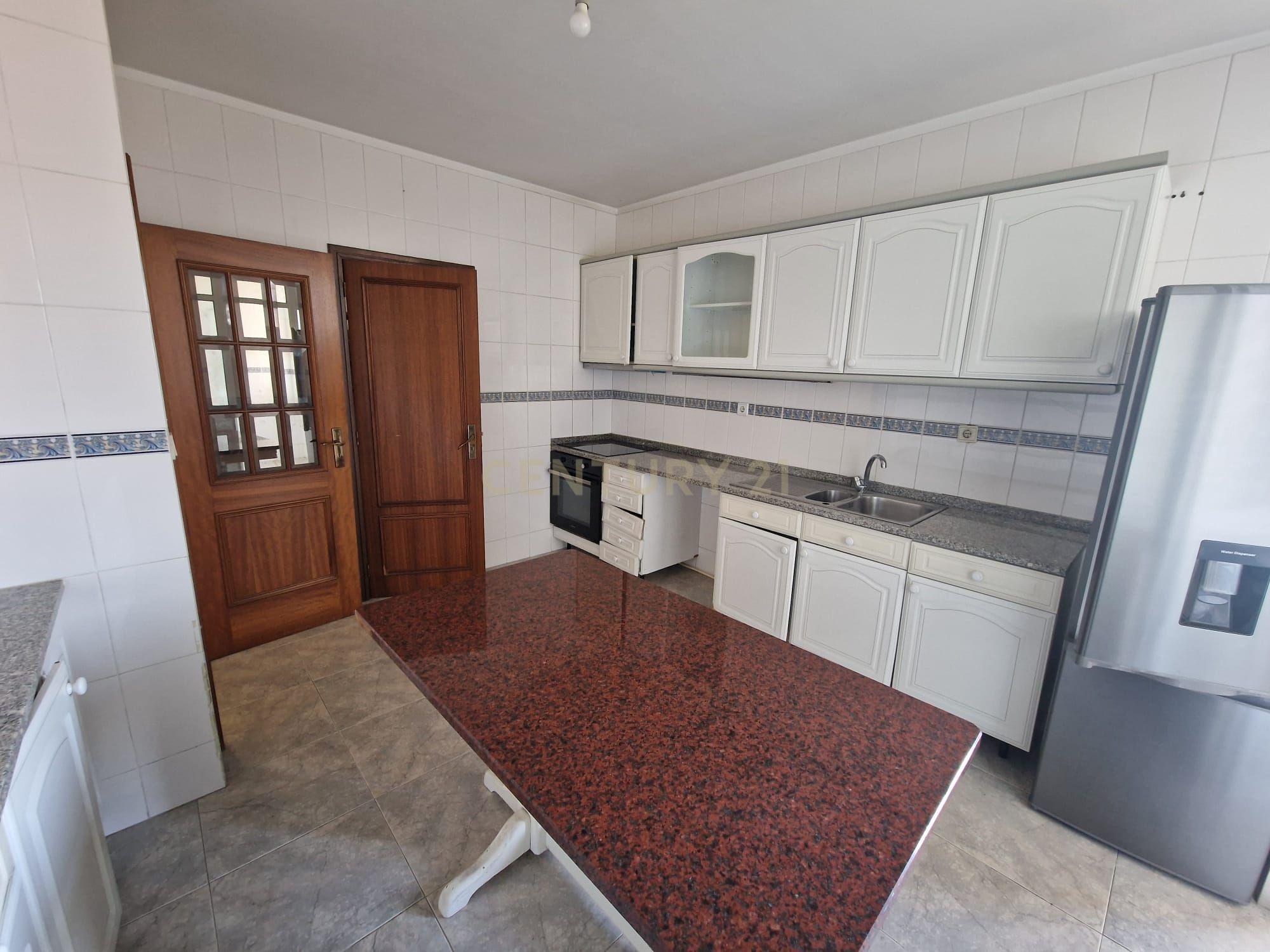 Apartamento T2 - Rio Tinto, Gondomar - Excelentes áreas - Image 13