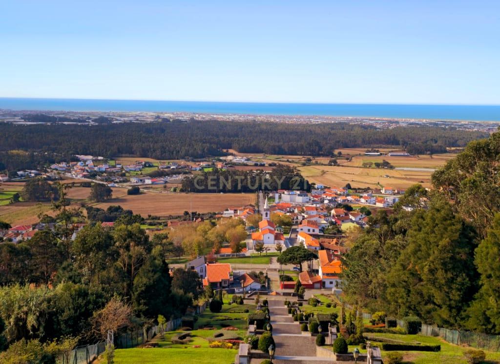 Terreno para Construção de Moradia de Luxo em Laúndos - Image 11