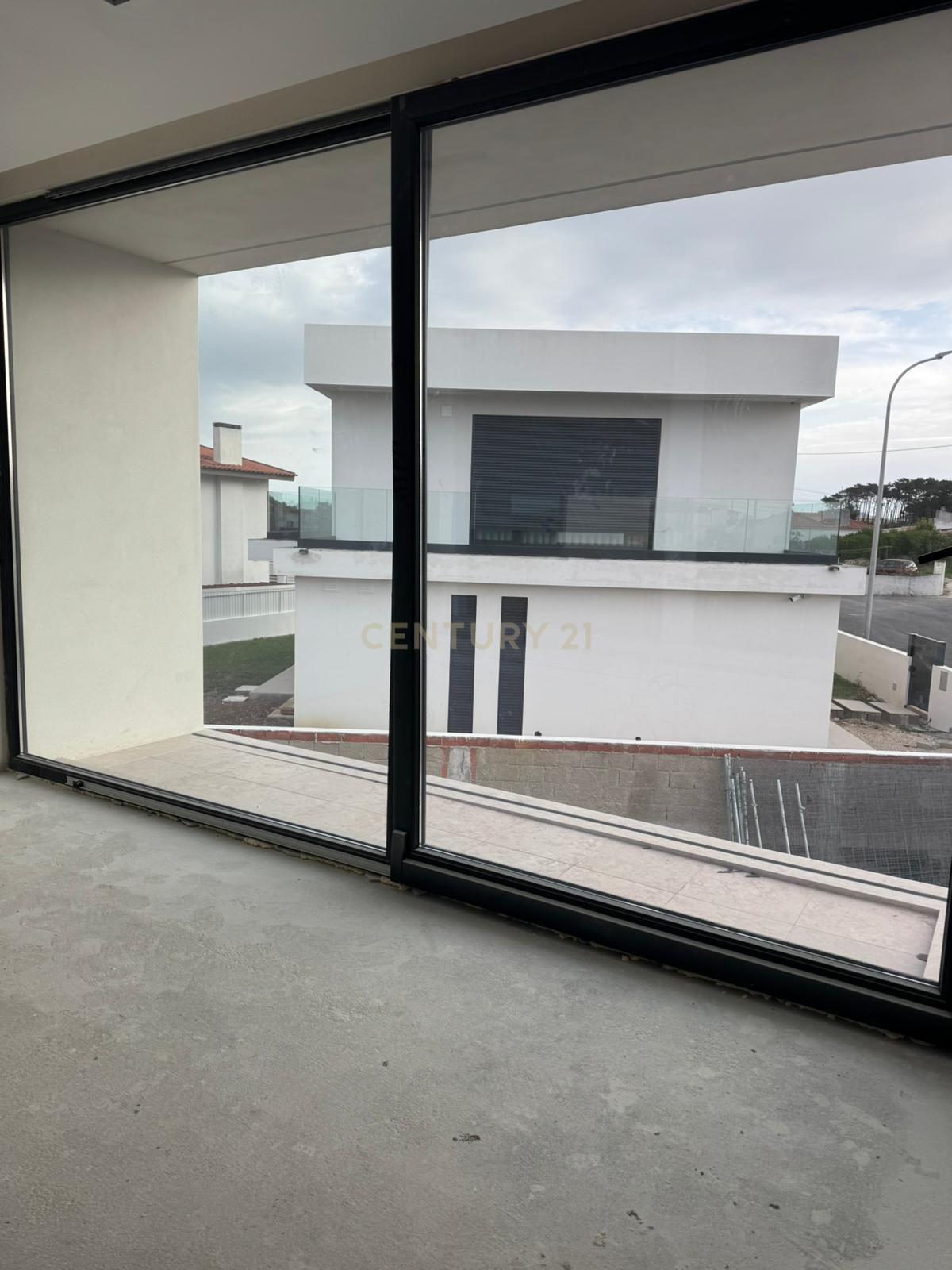 Moradia de Luxo T4 com Piscina - Sintra/Magoito - Image 42