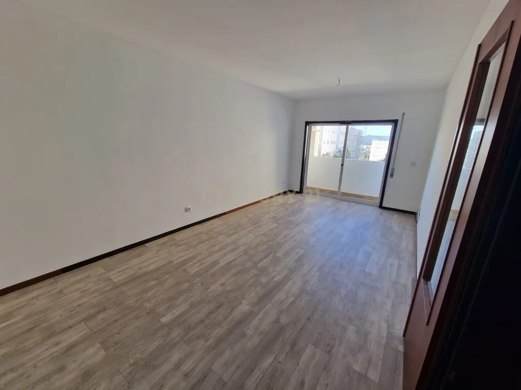 Apartamento T2 - Valongo - Image 20