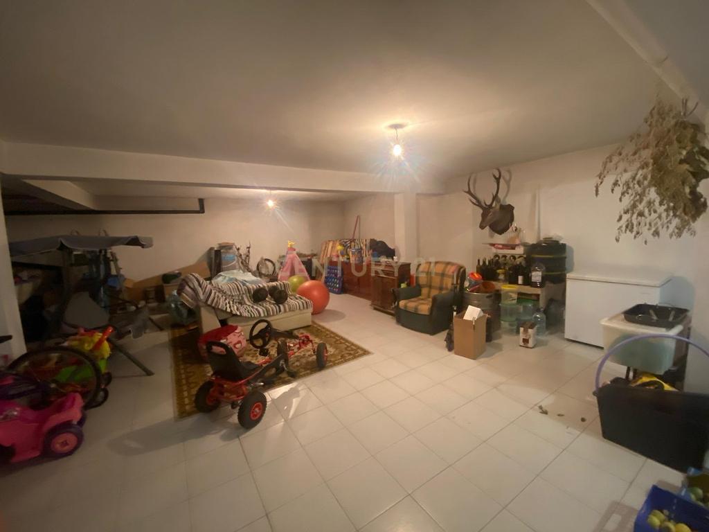 Moradia T4, Qtª Pires Marques, Castelo Branco - Image 21