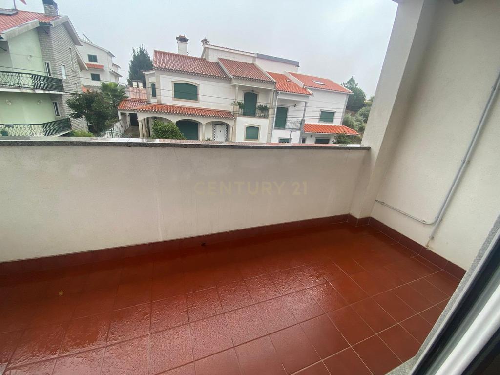 Moradia T4, Qtª Pires Marques, Castelo Branco - Image 15