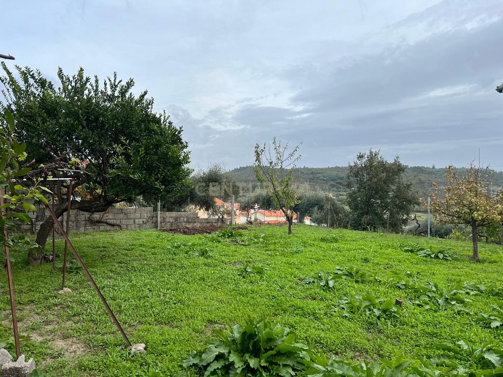 Moradia T4 no Teixoso , Covilhã - Image 3