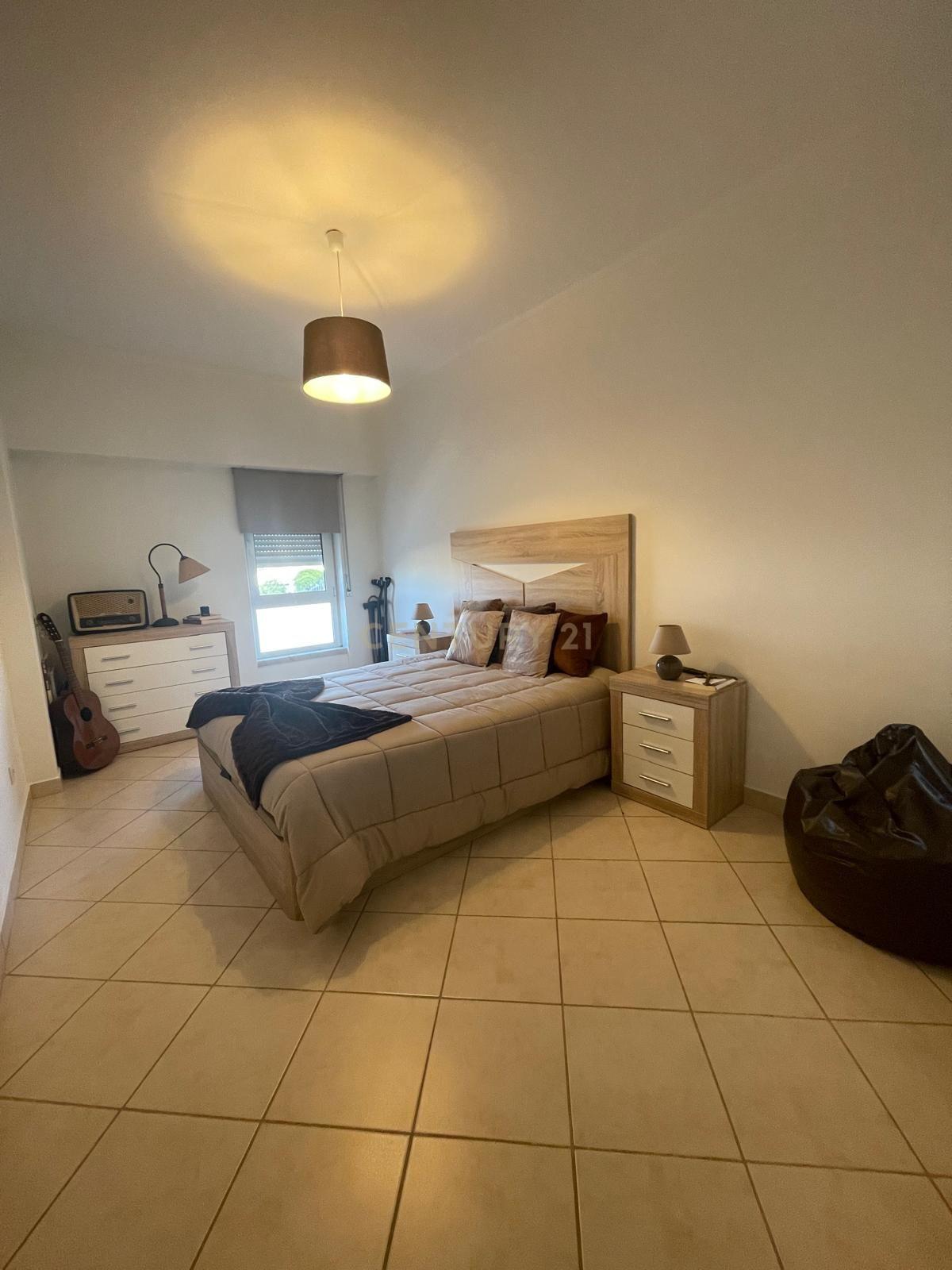 Apartamento T2 - Rua José Saramago - Pontinha - Image 8