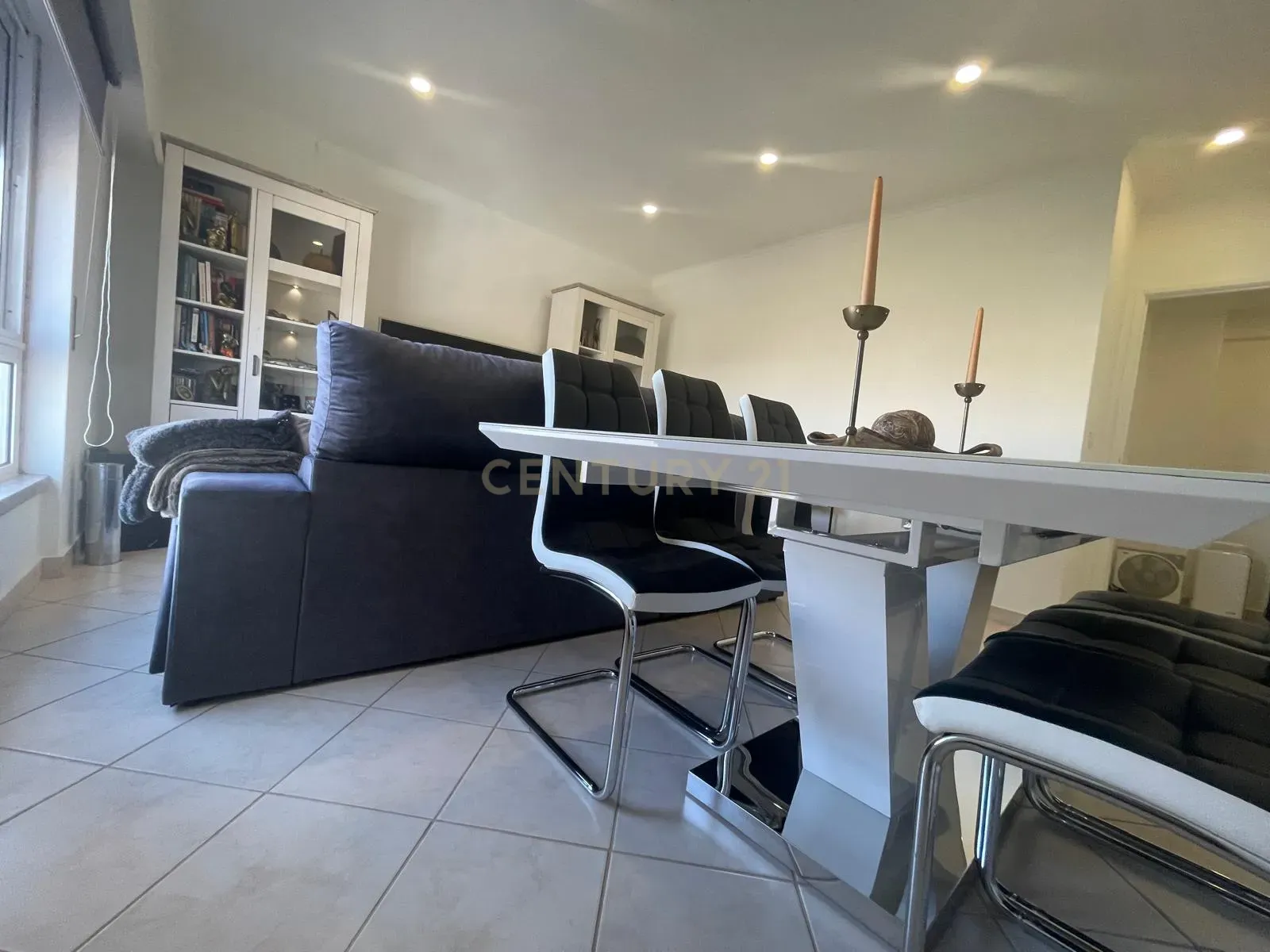 Apartamento T2 - Rua José Saramago - Pontinha - Image 15