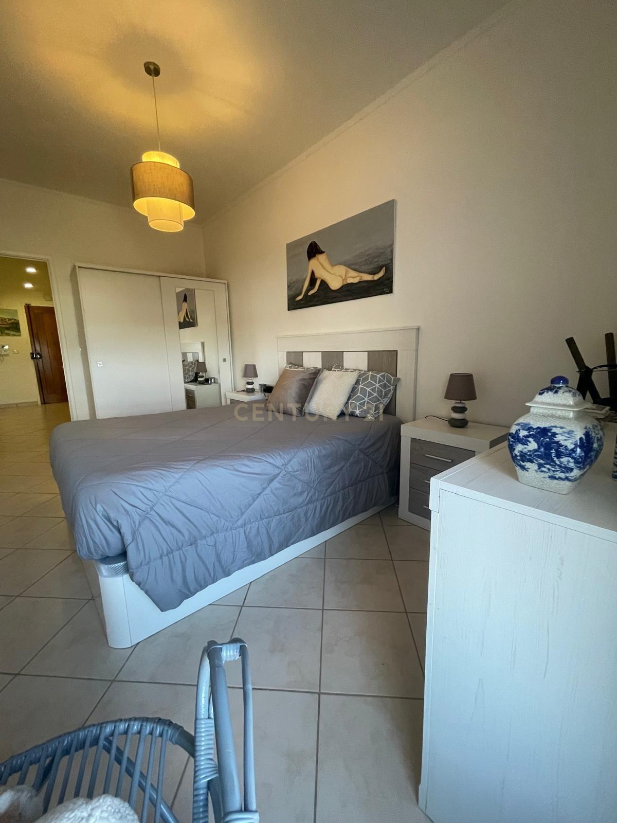 Apartamento T2 - Rua José Saramago - Pontinha - Image 18
