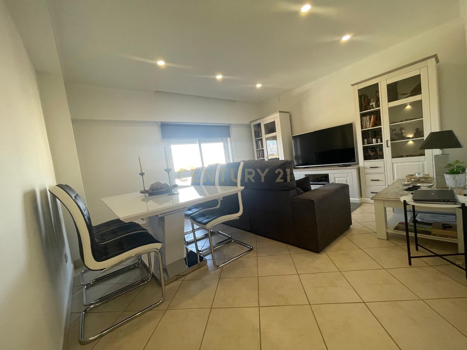 Apartamento T2 - Rua José Saramago - Pontinha - Image 14