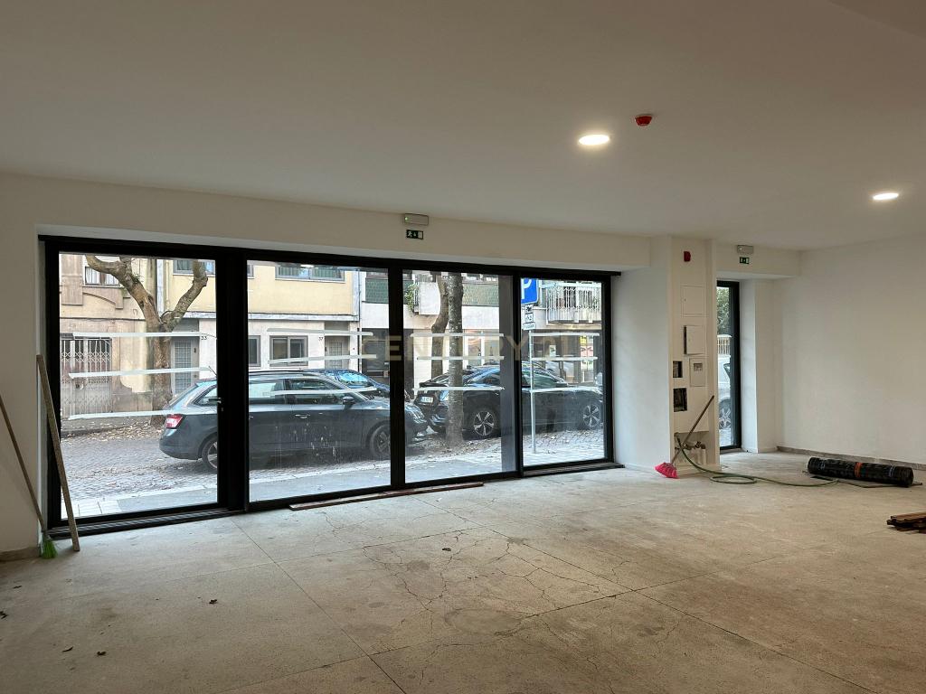 Espaço Comercial | Bonfim | Porto - Image 2