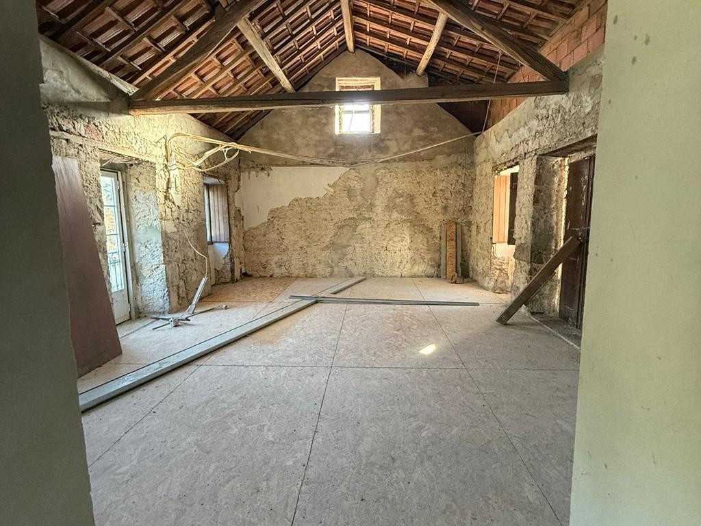 Quinta em Reconstrução no Reguengo do Fetal, Batalha - Image 9