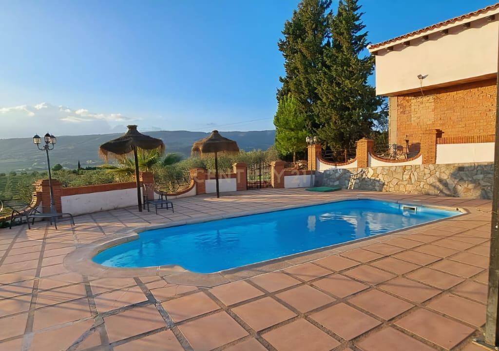 ✨ Moradia Exclusiva em Arriate – Piscina, Vistas e Alta Rentabilidade Turística 📍Ariate, Serrania de Ronda | 📐 Terreno de 5.600 m² - Image 1