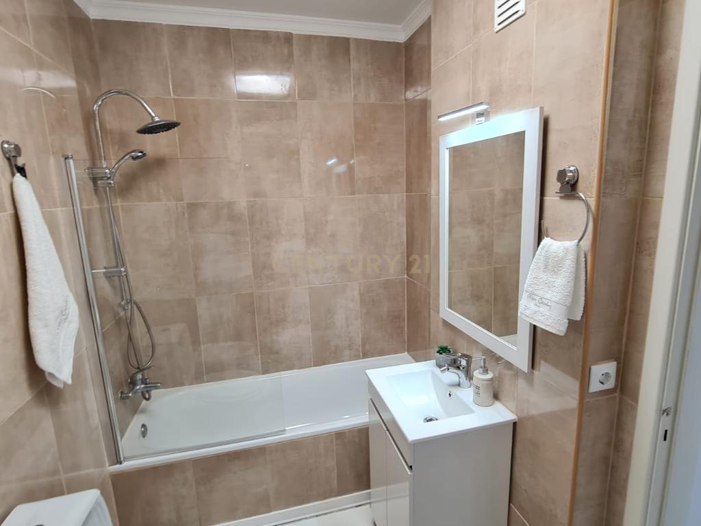 Apartamento T2 com garagem - Vila Nova de Gaia - Arcozelo - Image 17