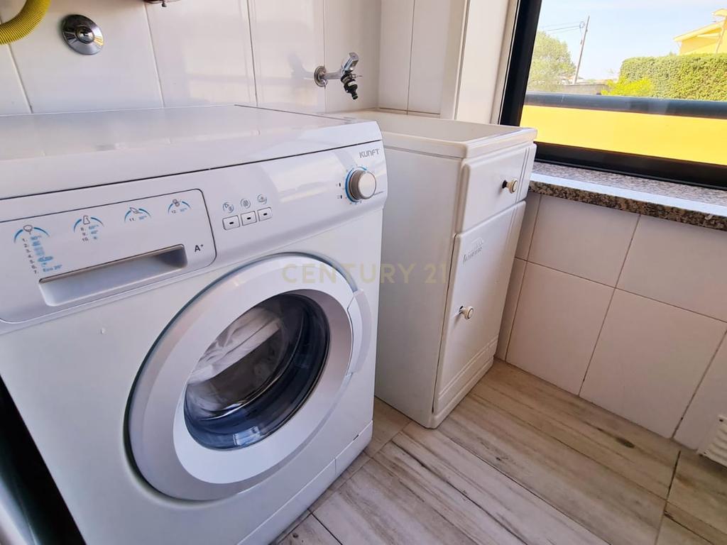 Apartamento T2 com garagem - Vila Nova de Gaia - Arcozelo - Image 12