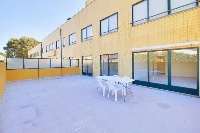 Apartamento T2 com garagem - Vila Nova de Gaia - Arcozelo - Image 29