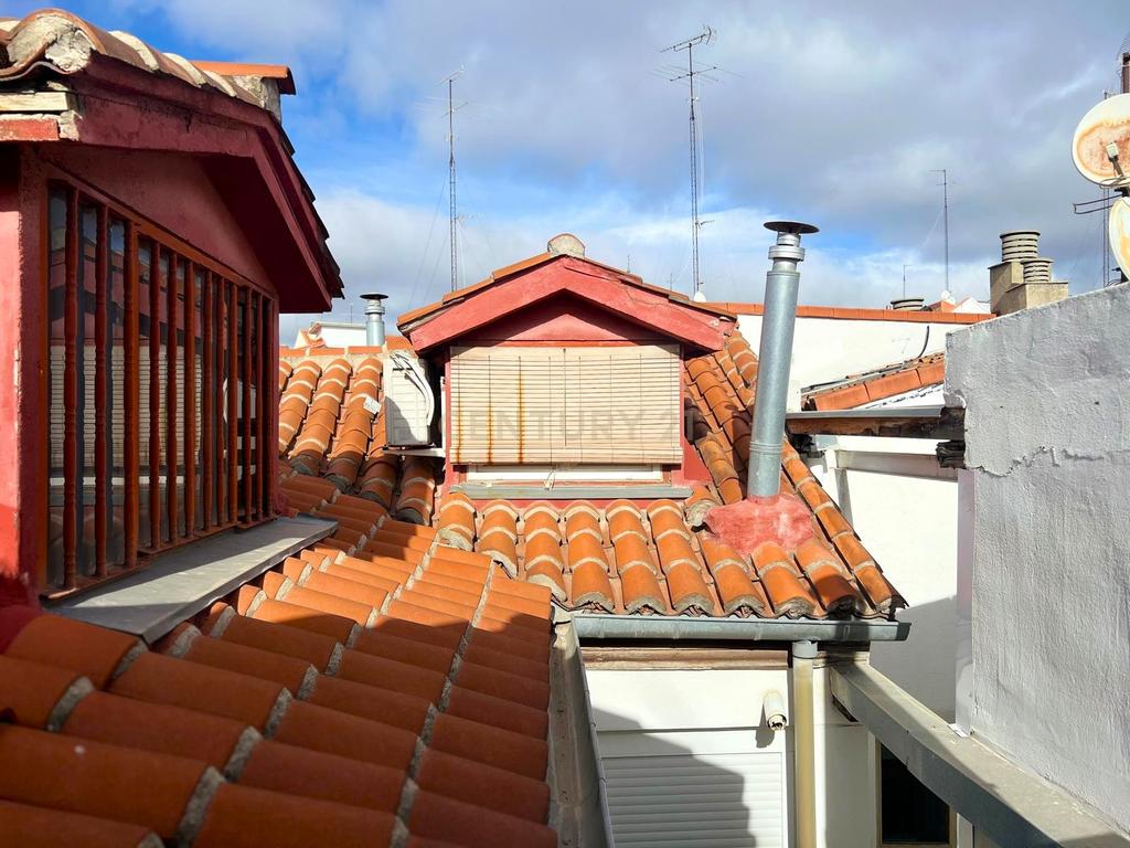 undefined - Image 2