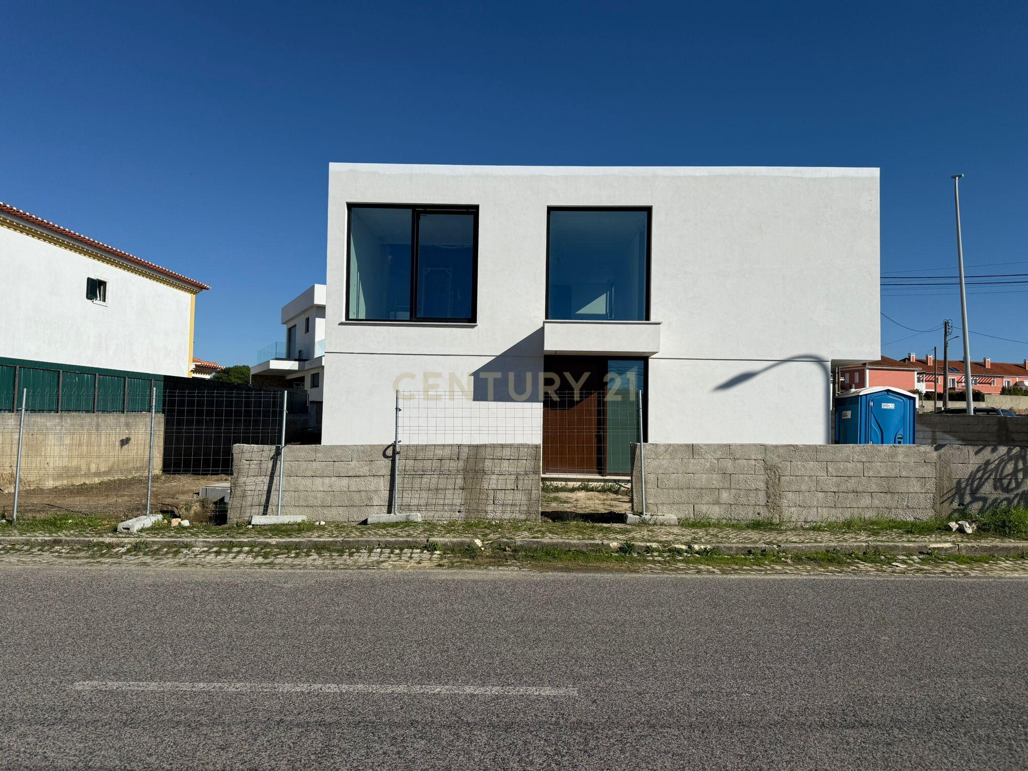 Moradia de Luxo T4 com Piscina - Sintra/Magoito - Image 9